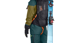 49201-90201-AVABAG_LITRIC_FREERIDE_18_black_raven-M-04