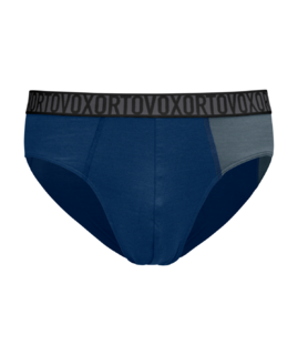 320458-88905-54201-150_ESSENTIAL_BRIEFS_M_deep_ocean-B-01
