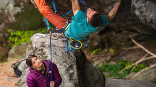 10_L.Bana_Sasso-Remenno-Val-Masino_Italy-photo_by_E.Veronese-Climbing_Technology_HD