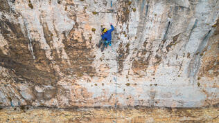04_C.Sega_Val-D’Adige_Italy_photo_by_G.Danieli-Climbing_Technology_HD