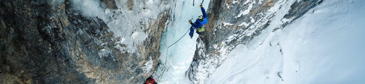 SilvanMetz_2025_ME__SilvanMetz_Iceclimbing_Pinnistal_25-57 - Large