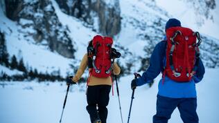 SilvanMetz_2025_ME__SilvanMetz_Iceclimbing_Pinnistal_25-21 - Large