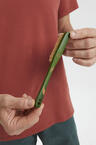 s25-acc058-e9-sticky-03