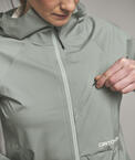 396361-62763-TRACE_2_5L_JACKET_W-D-03