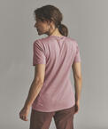 440115-83091-35401-185_MERINO_MTN_BADGE_TS_W-M-02