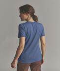 440119-83091-57401-185_MERINO_MTN_BADGE_TS_W-M-02