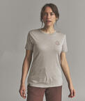 440121-83091-00401-185_MERINO_MTN_BADGE_TS_W-M-01