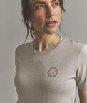 440123-83091-00401-185_MERINO_MTN_BADGE_TS_W-M-03