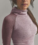 440173-85591-35401-120_COMP_LIGHT_HOODY_W-M-05